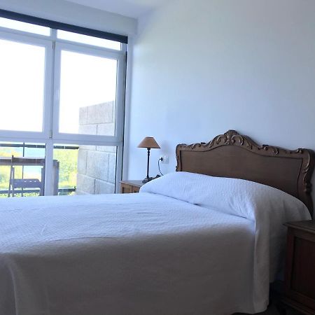 Apartamento Con Terraza Primera Linea De Playa Finisterre Exterior photo