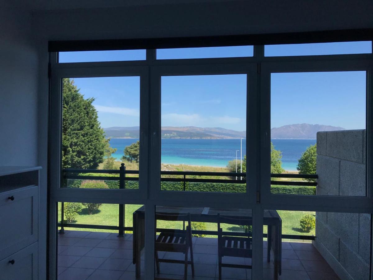 Apartamento Con Terraza Primera Linea De Playa Finisterre Exterior photo